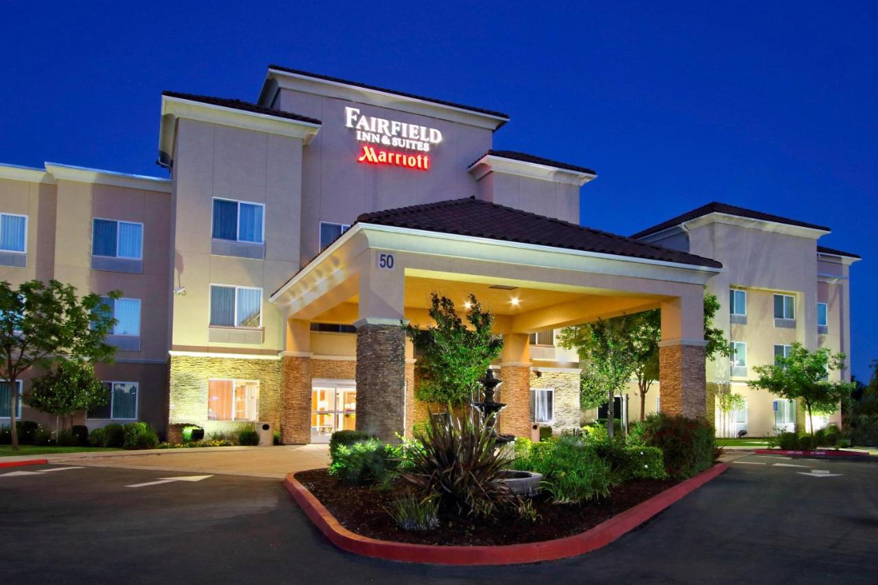 Fairfield Inn & Suites Fresno Кловис Екстериор снимка