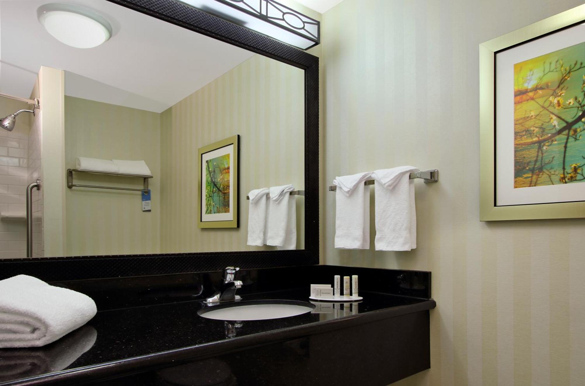 Fairfield Inn & Suites Fresno Кловис Екстериор снимка