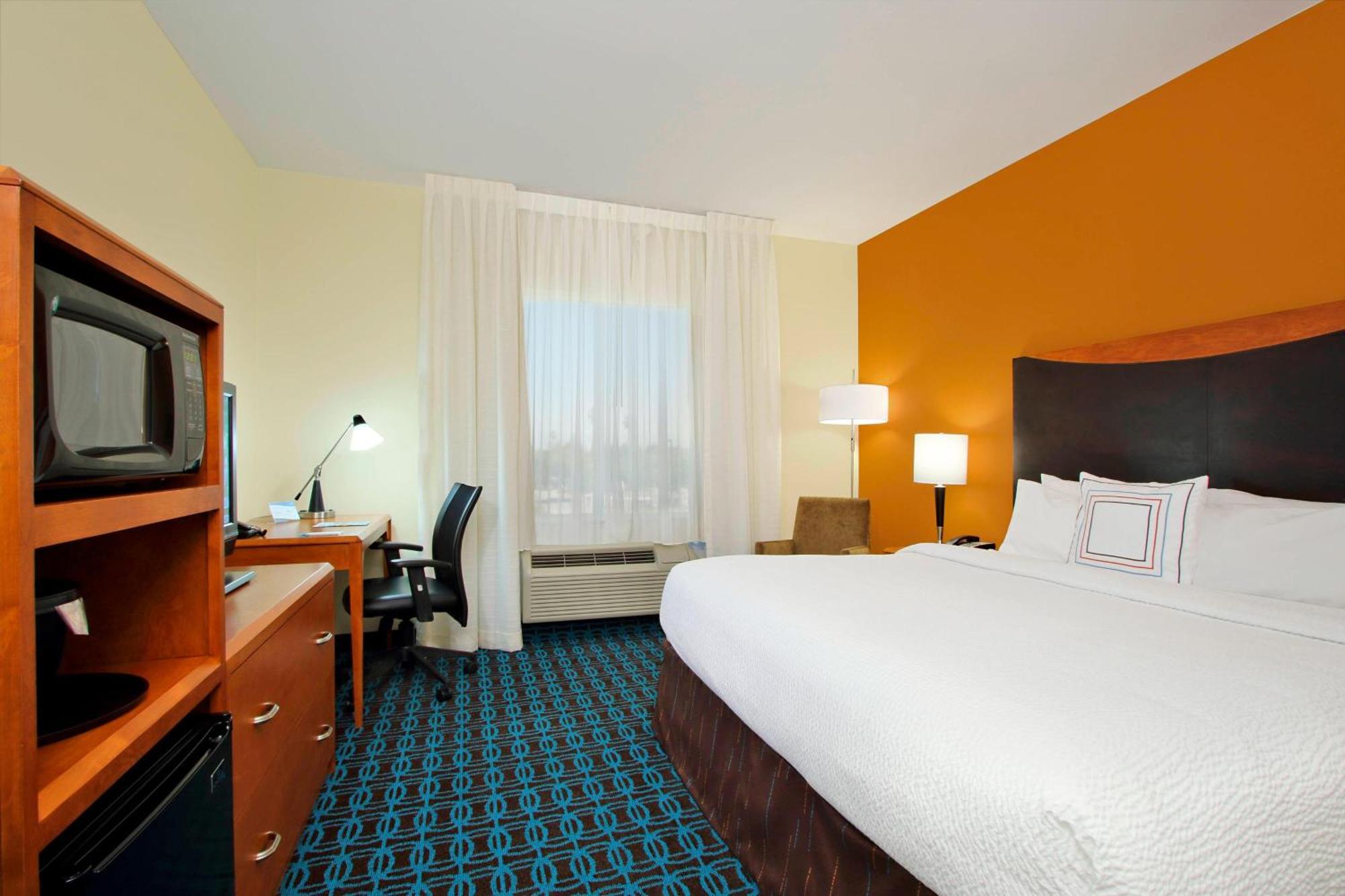Fairfield Inn & Suites Fresno Кловис Екстериор снимка