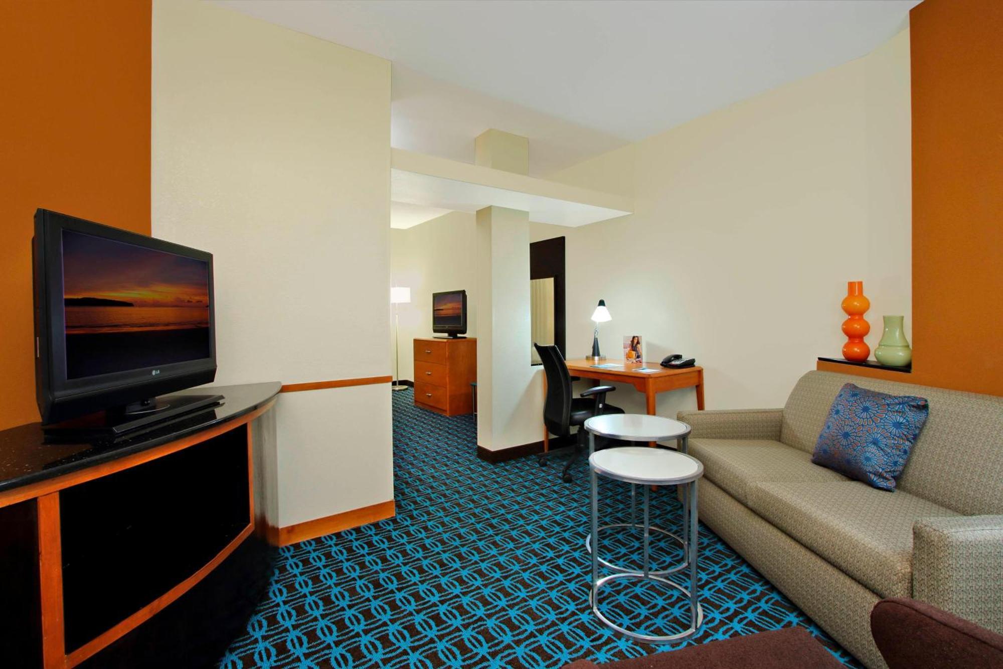 Fairfield Inn & Suites Fresno Кловис Екстериор снимка