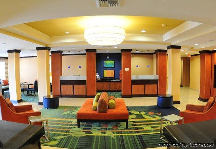 Fairfield Inn & Suites Fresno Кловис Интериор снимка