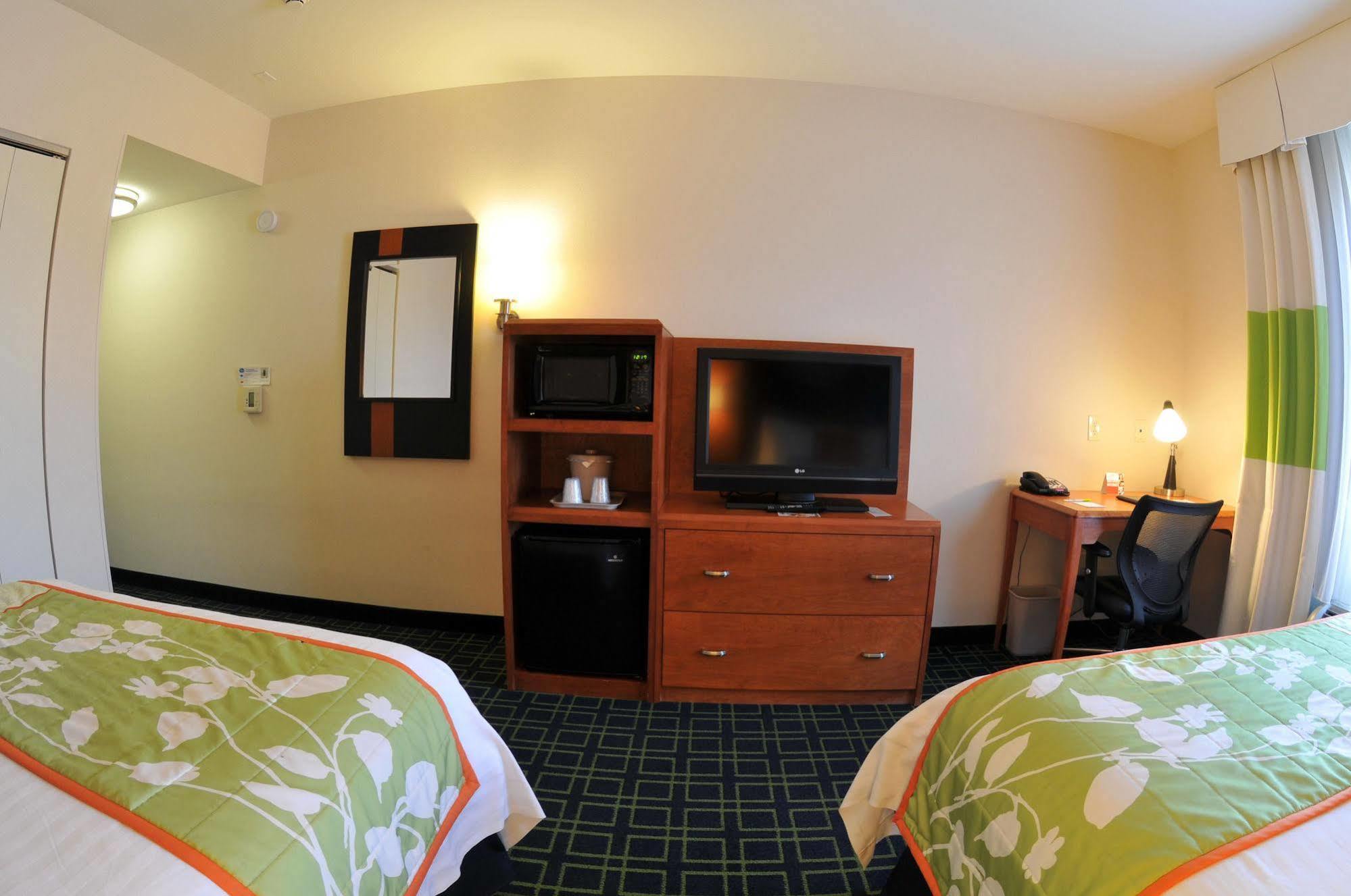 Fairfield Inn & Suites Fresno Кловис Екстериор снимка